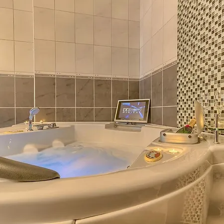 Luxury Penthouse Kate شقة سبليت