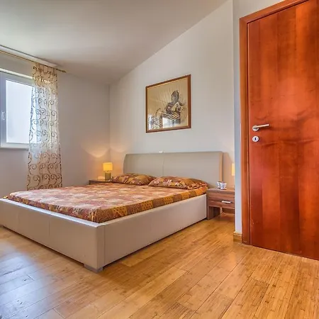 Luxury Penthouse Kate شقة